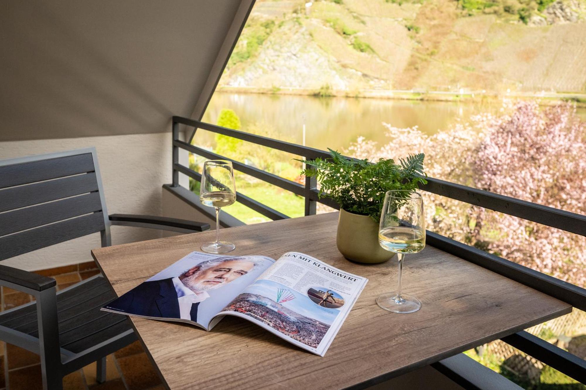 Uferdeck - Boutique Hotel Traben-Trarbach Luaran gambar